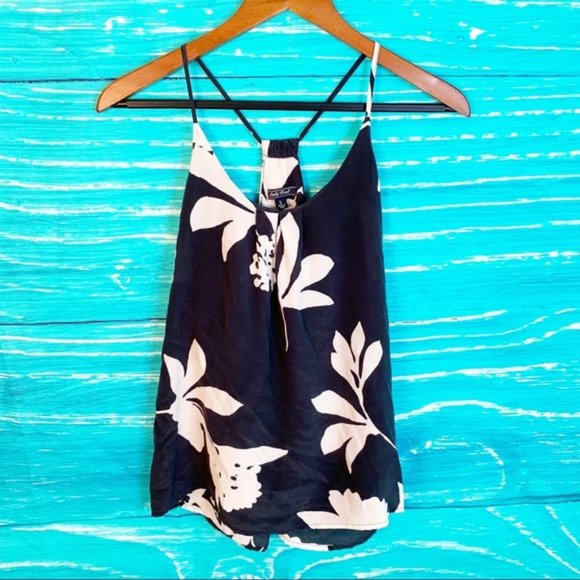 Lucky Brand Tropical Floral Silk Blouse Small as Seen on Vampire Diaries - Picture 3 of 9